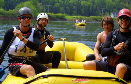The P.R.T. R4 team at the 2011 Canadian championships